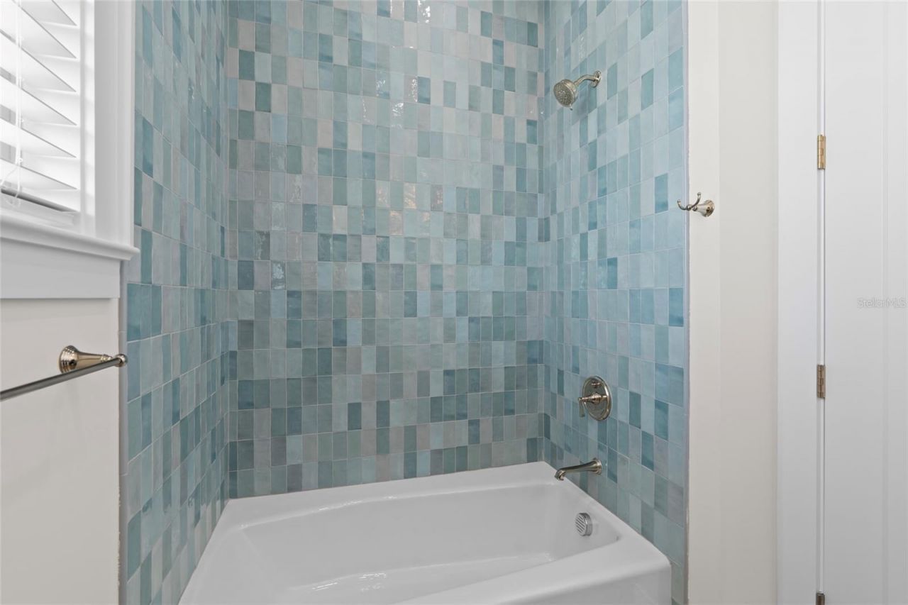 1631 31st Avenue N, Saint Petersburg, FL 33713 Photo