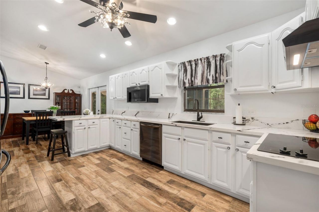 14825 SW 83rd Terrace, Archer, FL 32618 Photo