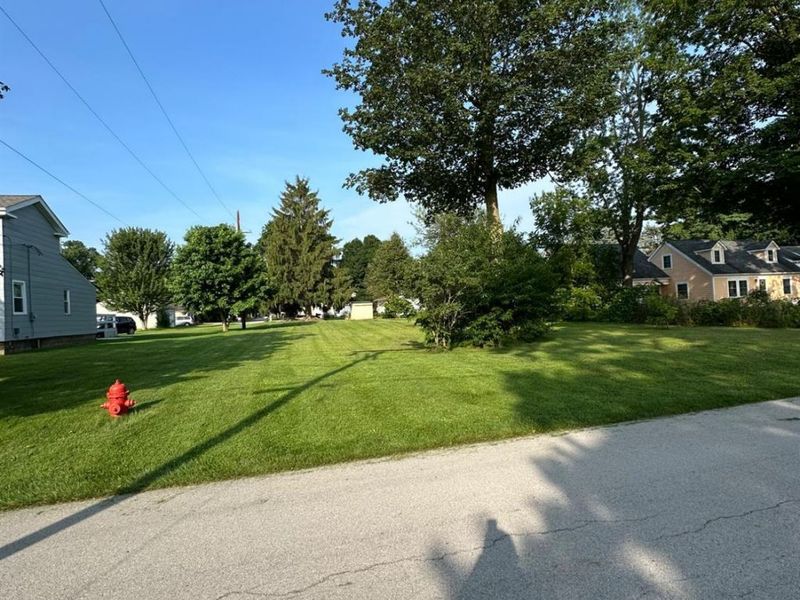 93 Elm Street, Milan, OH 44846 Photo 4