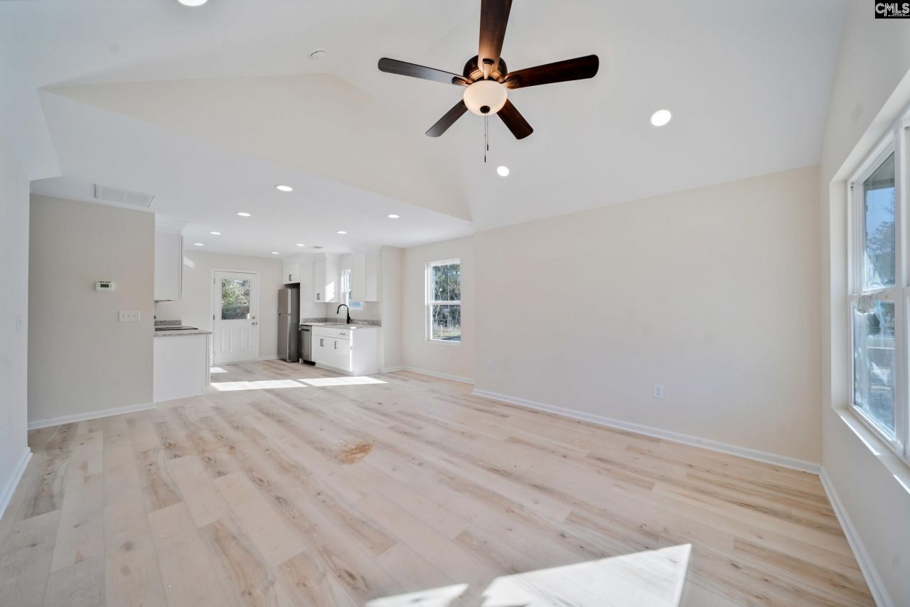 116 Sunny Acres Drive Photo 7