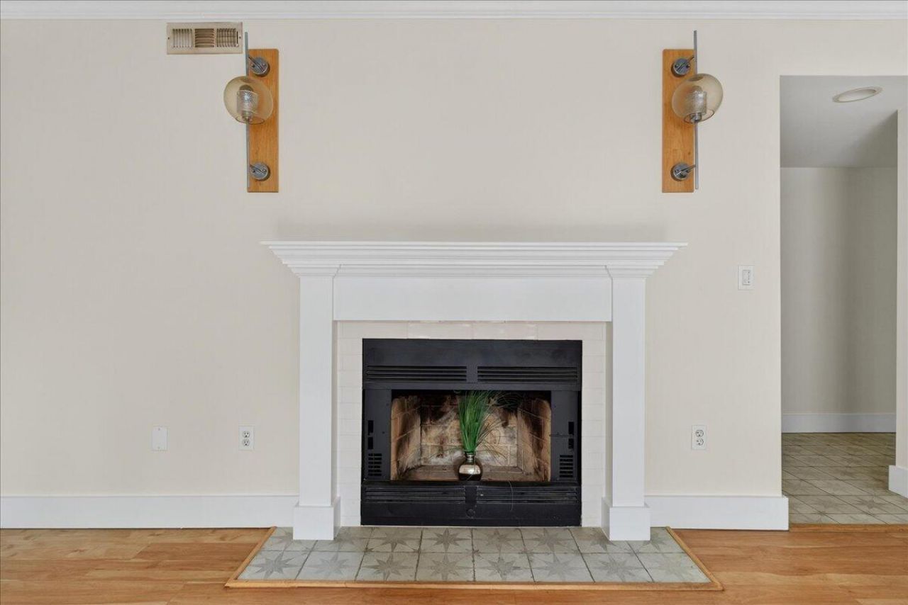 104 Peacock Place Photo 14