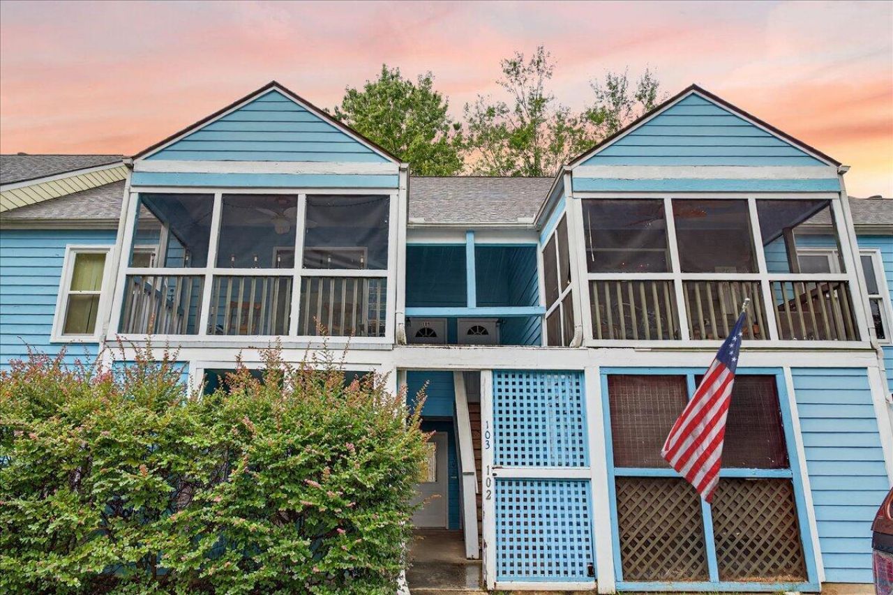 104 Peacock Place Photo 25