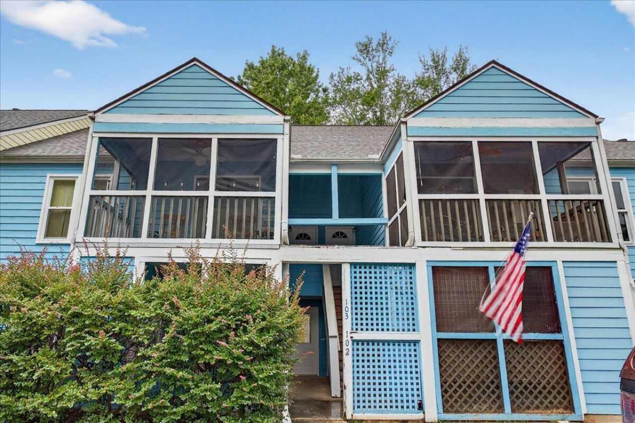 104 Peacock Place Photo 26