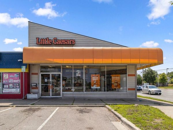 3000 Packard Street, Ann Arbor, MI 48108