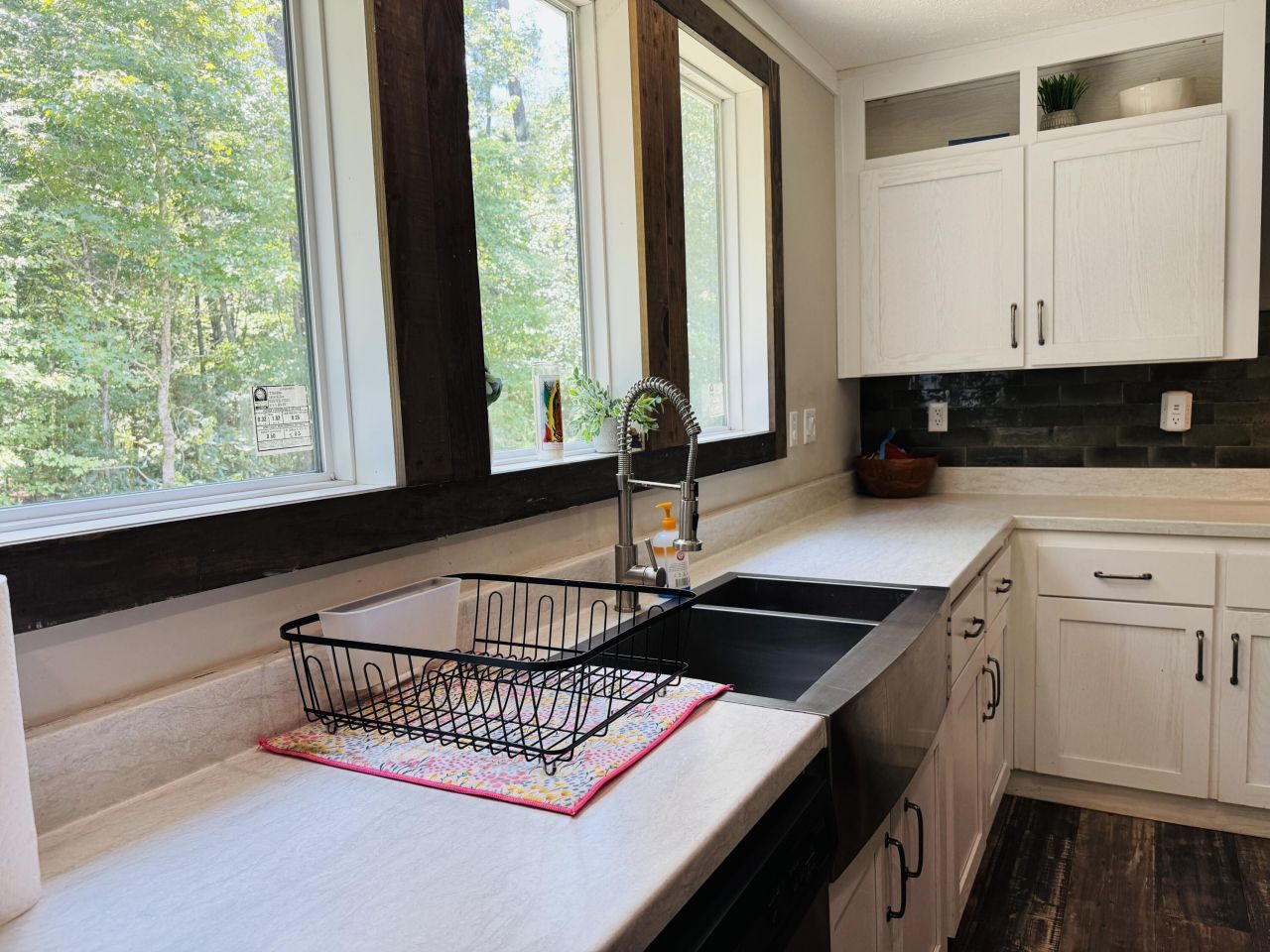 661 Woodrow Road Photo 11