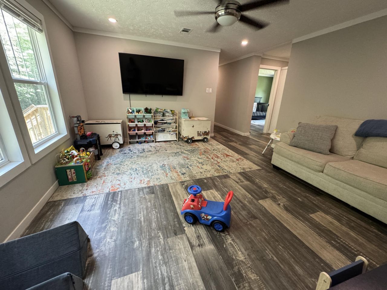 661 Woodrow Road Photo 24