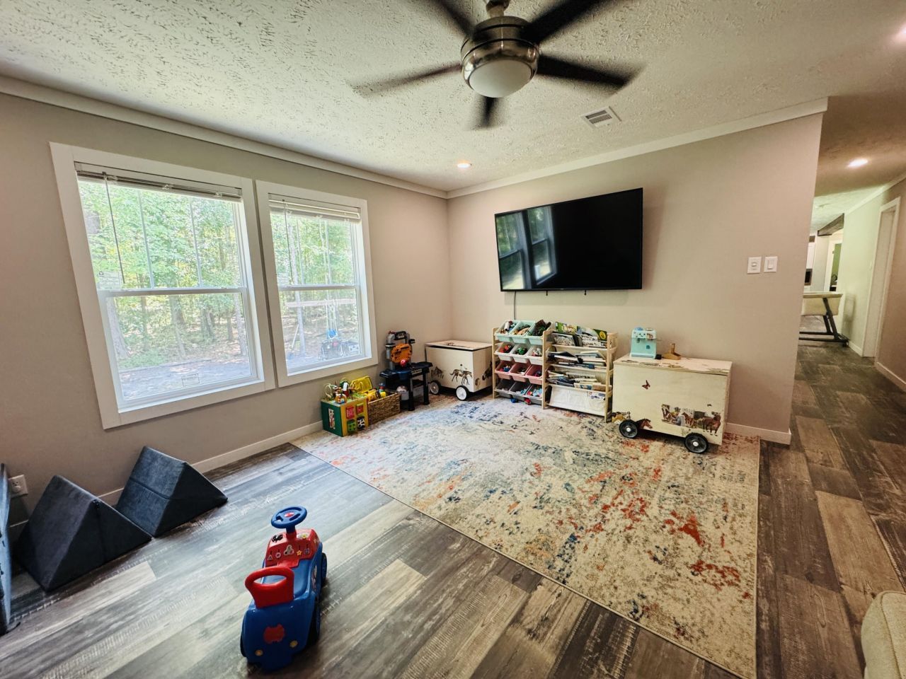 661 Woodrow Road Photo 25