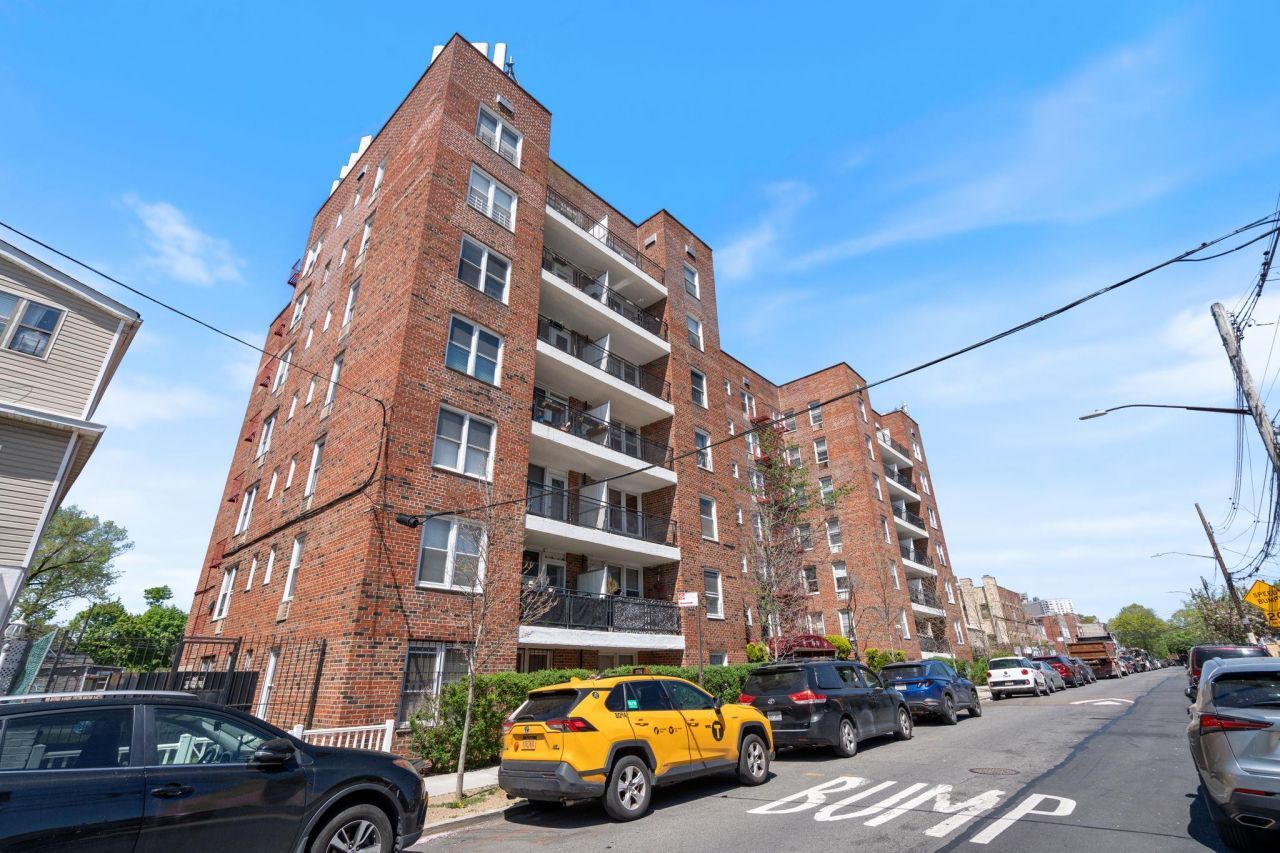 84-70 129th Street, Unit 4W, Kew Gardens, NY 11415 Main Photo