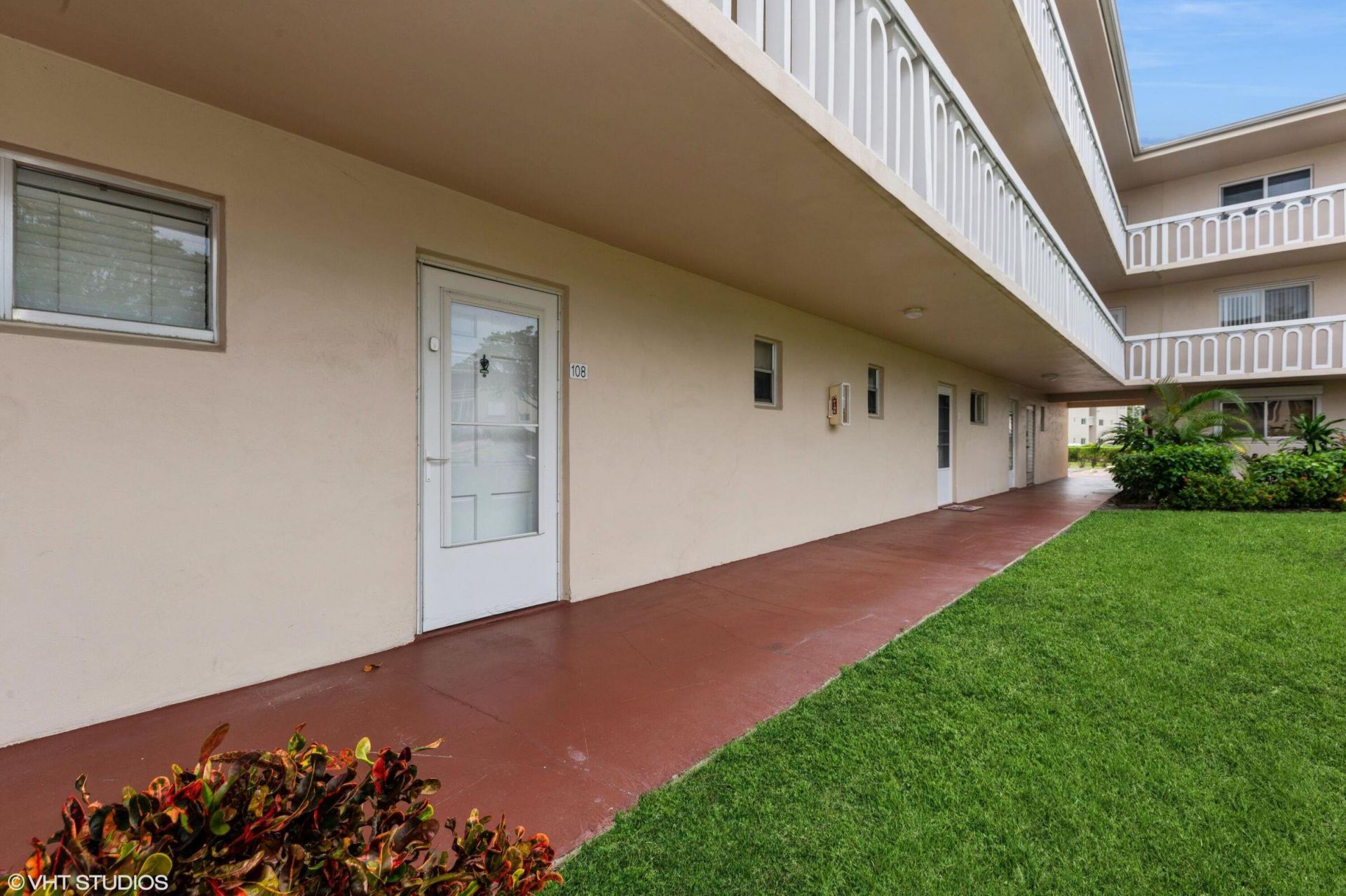 2581 N Garden 108 Drive N, Unit 108, Lake Worth, FL 33461 Photo
