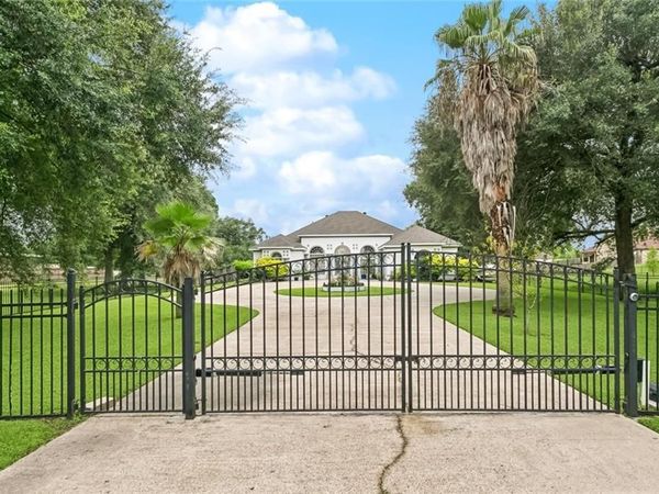 104 S. KENNER Avenue, Waggaman, LA 70094