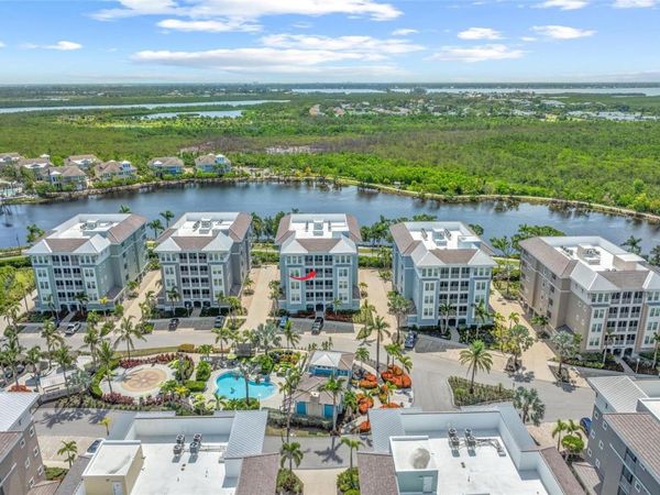 387 ARUBA CIRCLE, Unit 301, BRADENTON, FL 34209