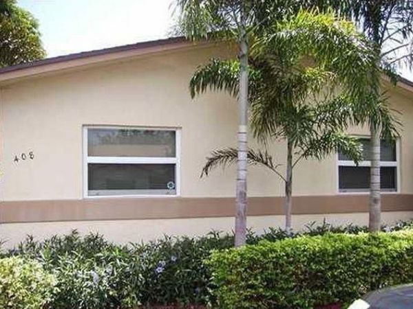 408 NE 12 Avenue, Unit 2, Pompano Beach, FL 33060