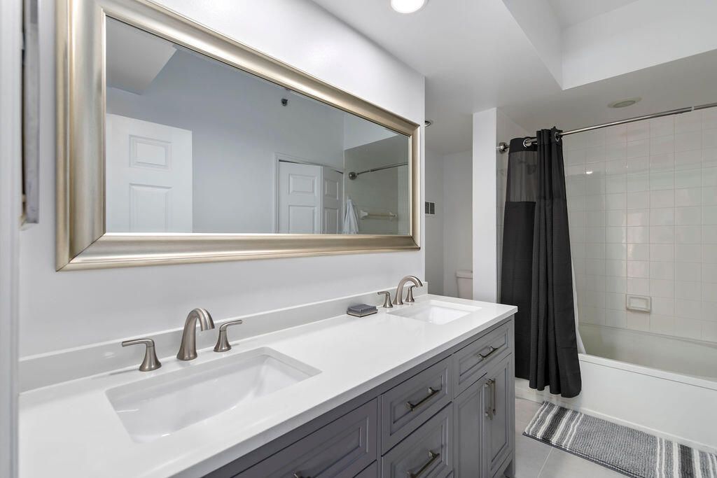 3205 NE 184th Street, Unit 9203, Aventura, FL 33160 Photo