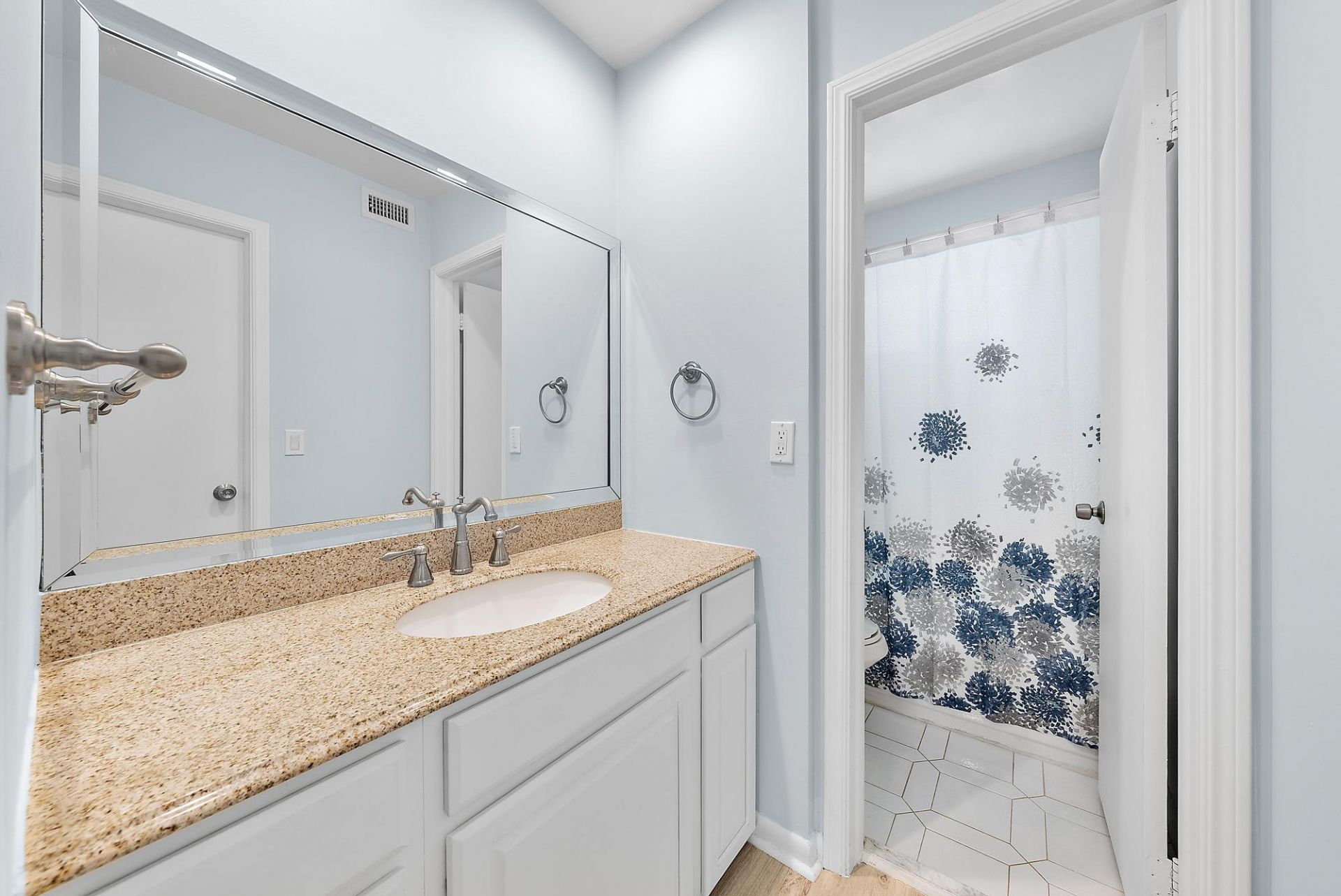 3851 N Ocean Boulevard, Unit 202, Gulf Stream, FL 33483 Photo