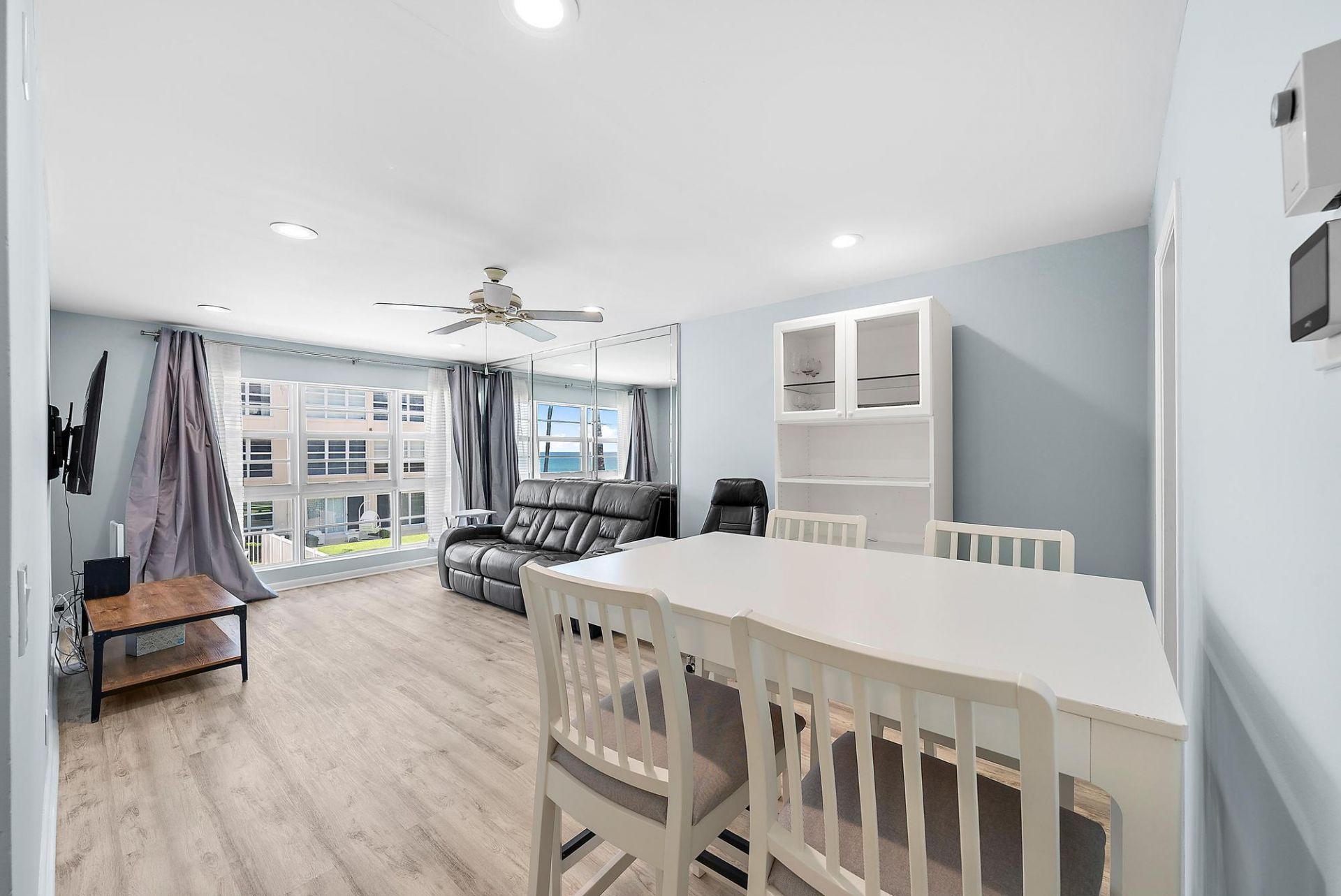 3851 N Ocean Boulevard, Unit 202, Gulf Stream, FL 33483 Photo