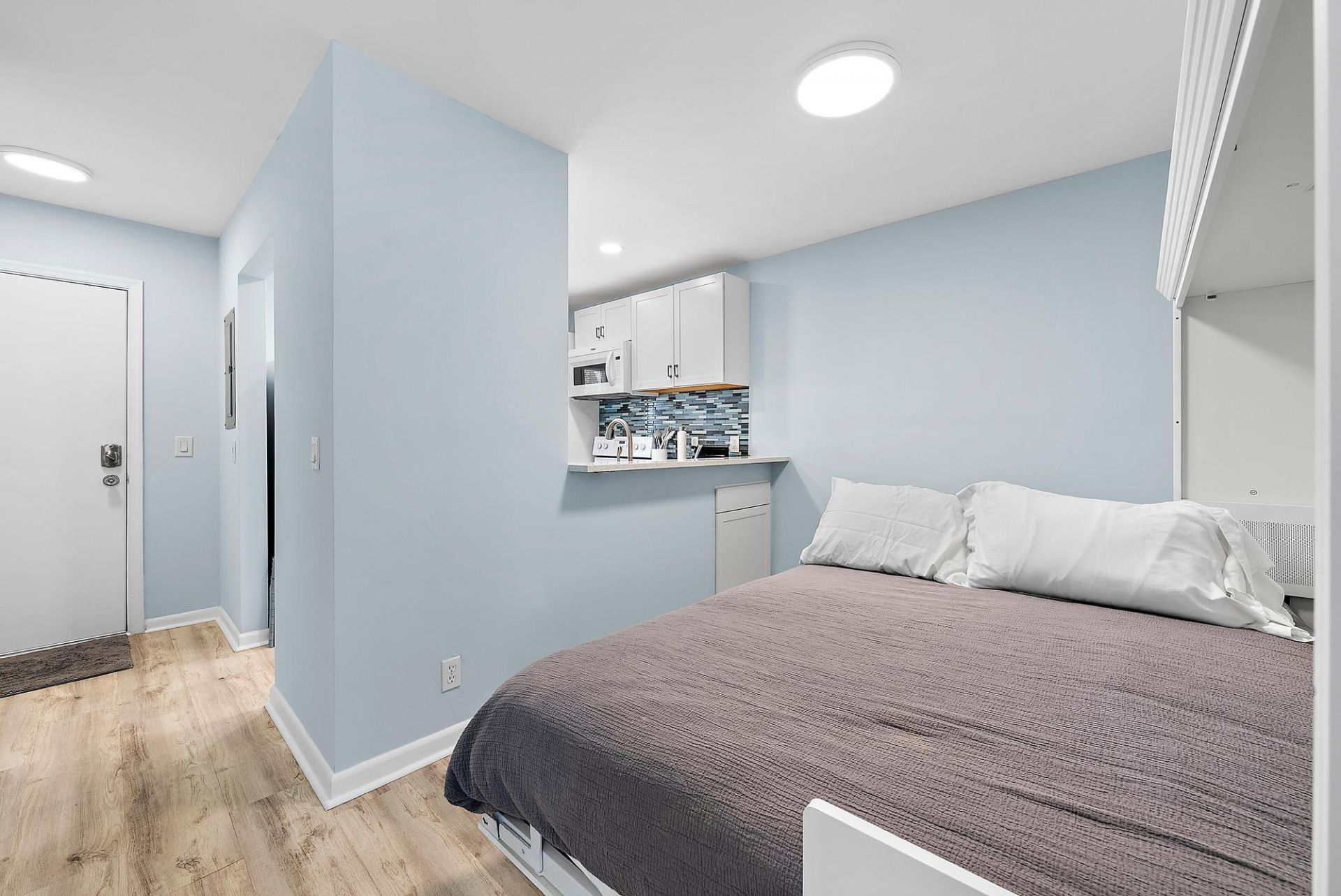 3851 N Ocean Boulevard, Unit 202, Gulf Stream, FL 33483 Photo