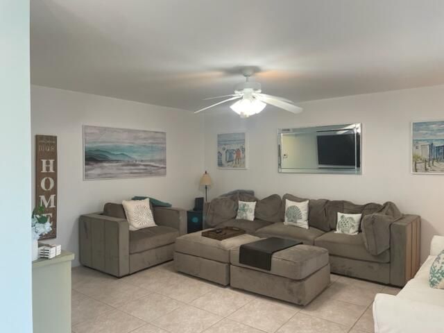 137 Flanders C, Delray Beach, FL 33484 Photo