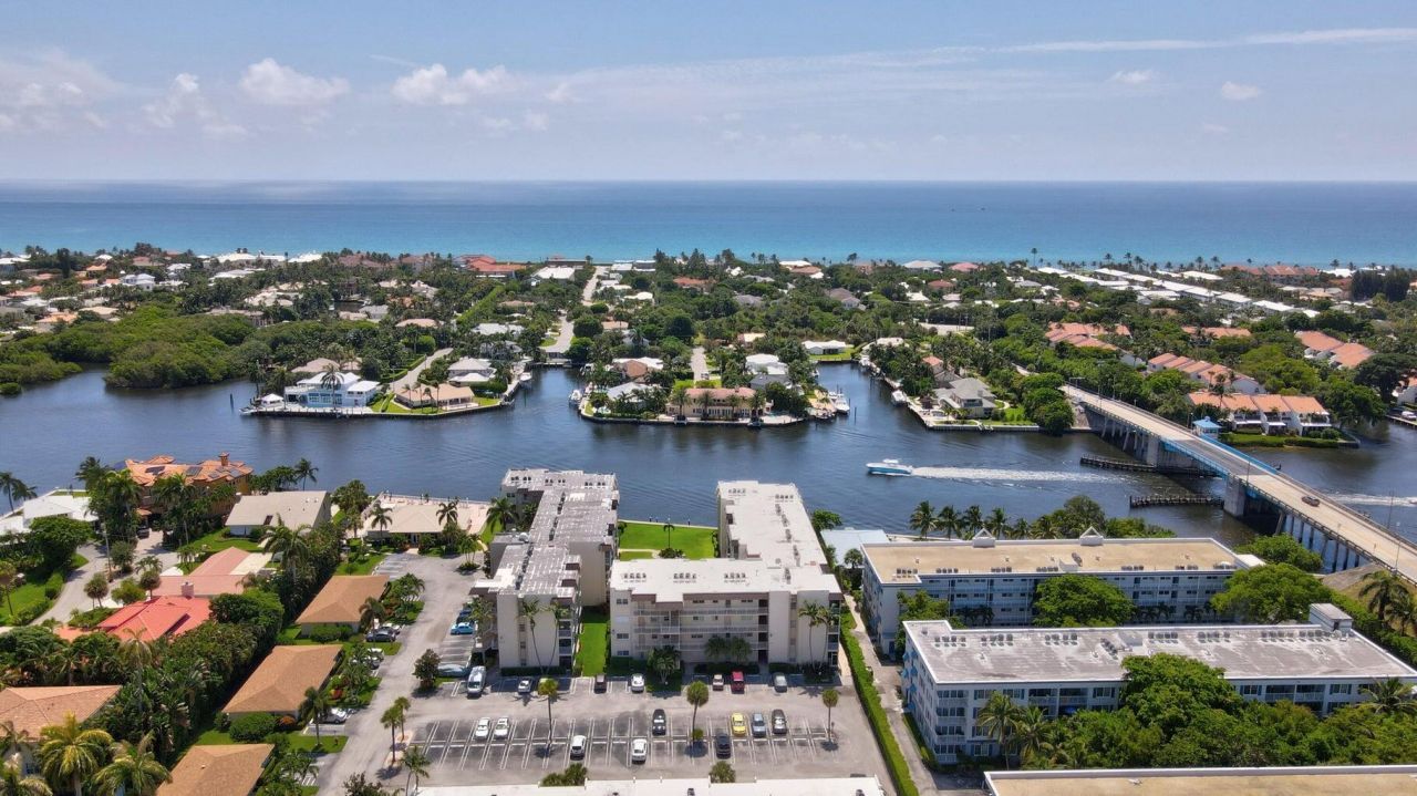 640 Snug Harbor Drive, Unit F6, Boynton Beach, FL 33435 Photo