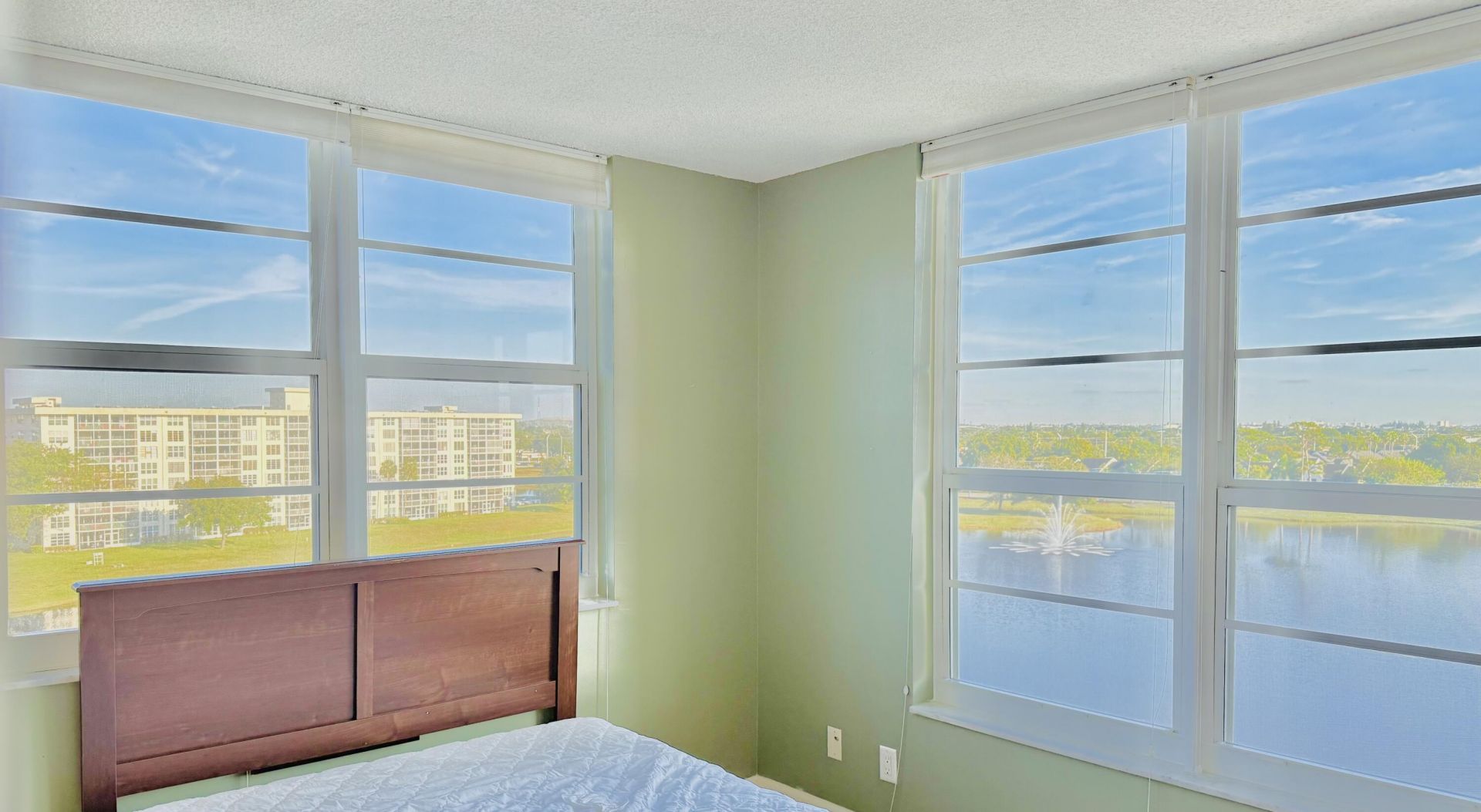 3051 N Course Drive, Unit 807, Pompano Beach, FL 33069 Photo