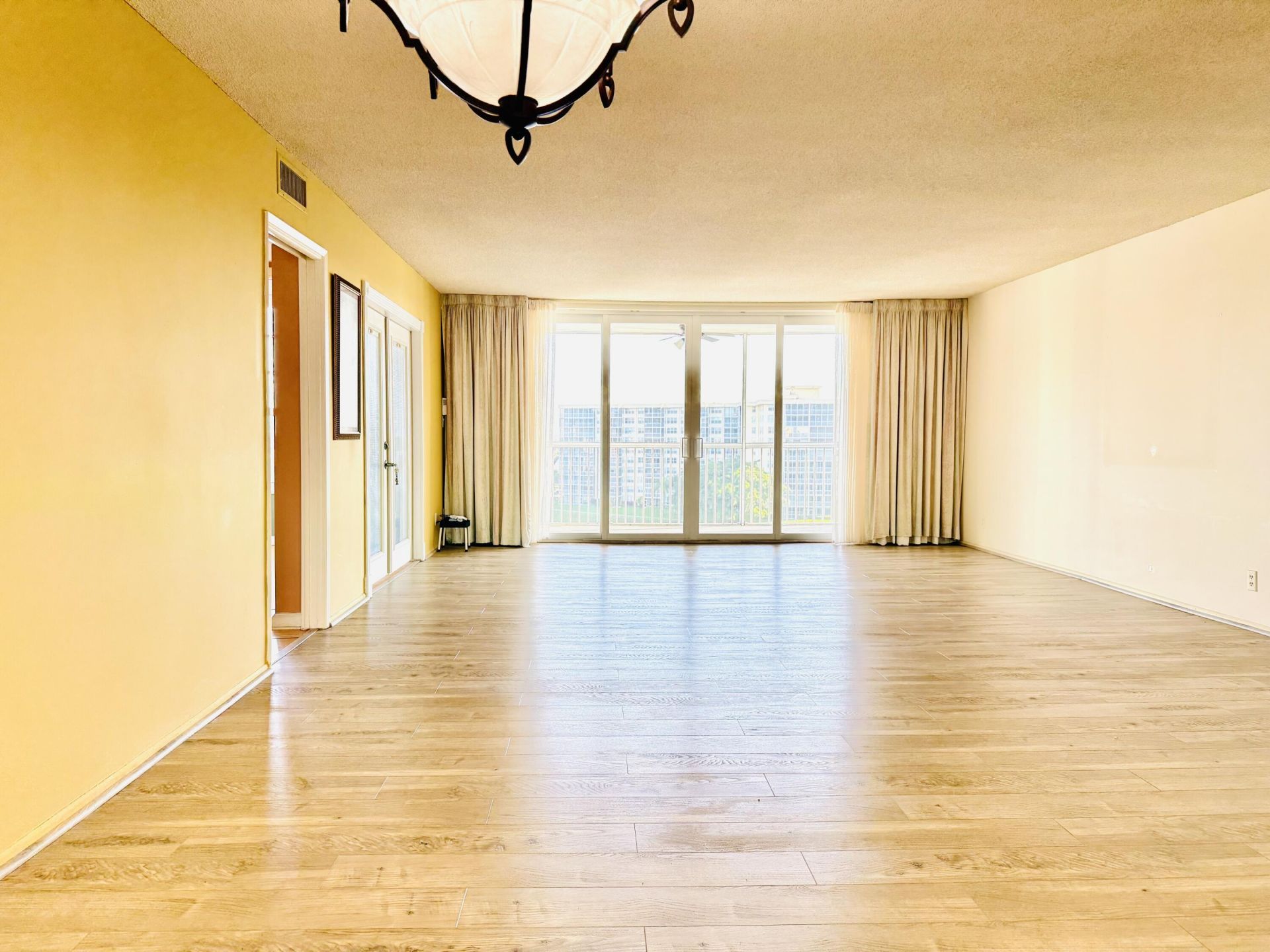 3051 N Course Drive, Unit 807, Pompano Beach, FL 33069 Photo