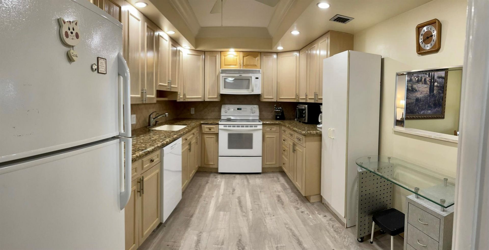 3051 N Course Drive, Unit 807, Pompano Beach, FL 33069 Photo