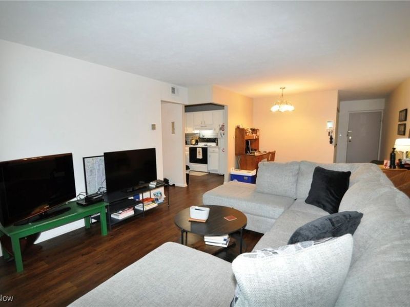 20333 Detroit Road, Unit 213b, Rocky River, OH 44116 Photo 4