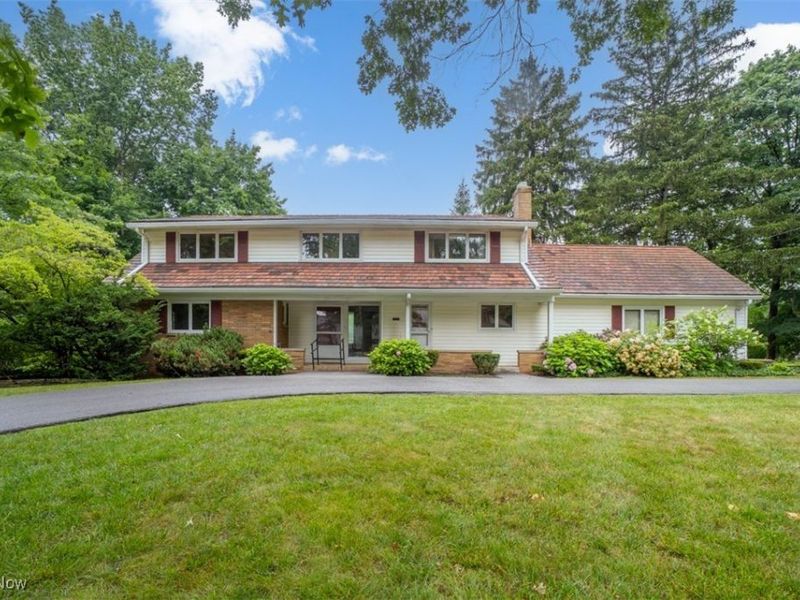 16125 Parkland Drive, Cleveland, OH 44120 Photo 1