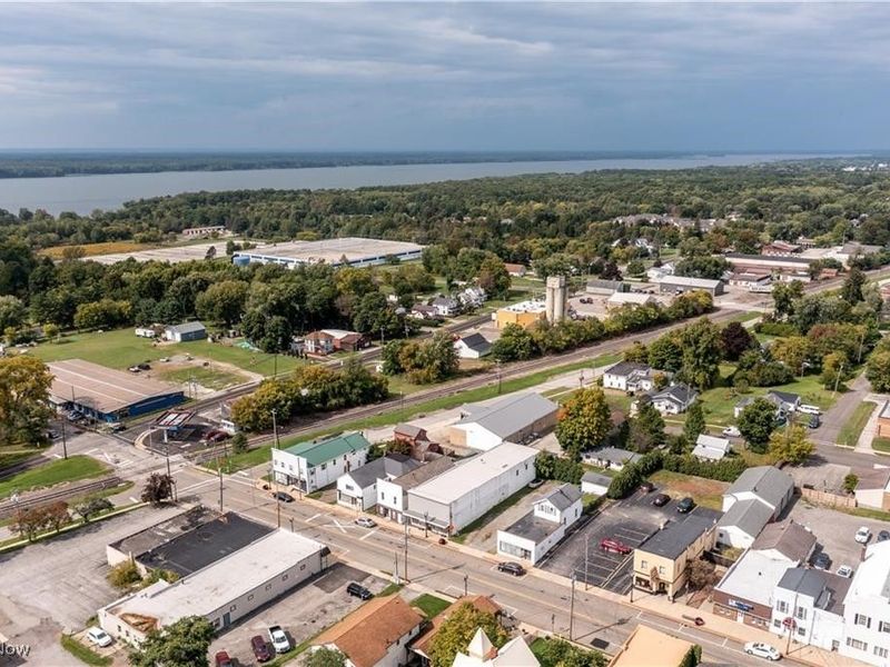 238 Main Street, Cortland, OH 44410 Photo 15