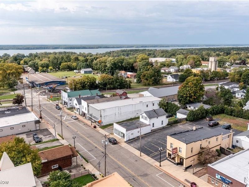 238 Main Street, Cortland, OH 44410 Photo 8