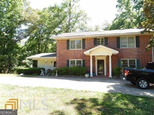 573 Lester Road, Fayetteville, GA 30215