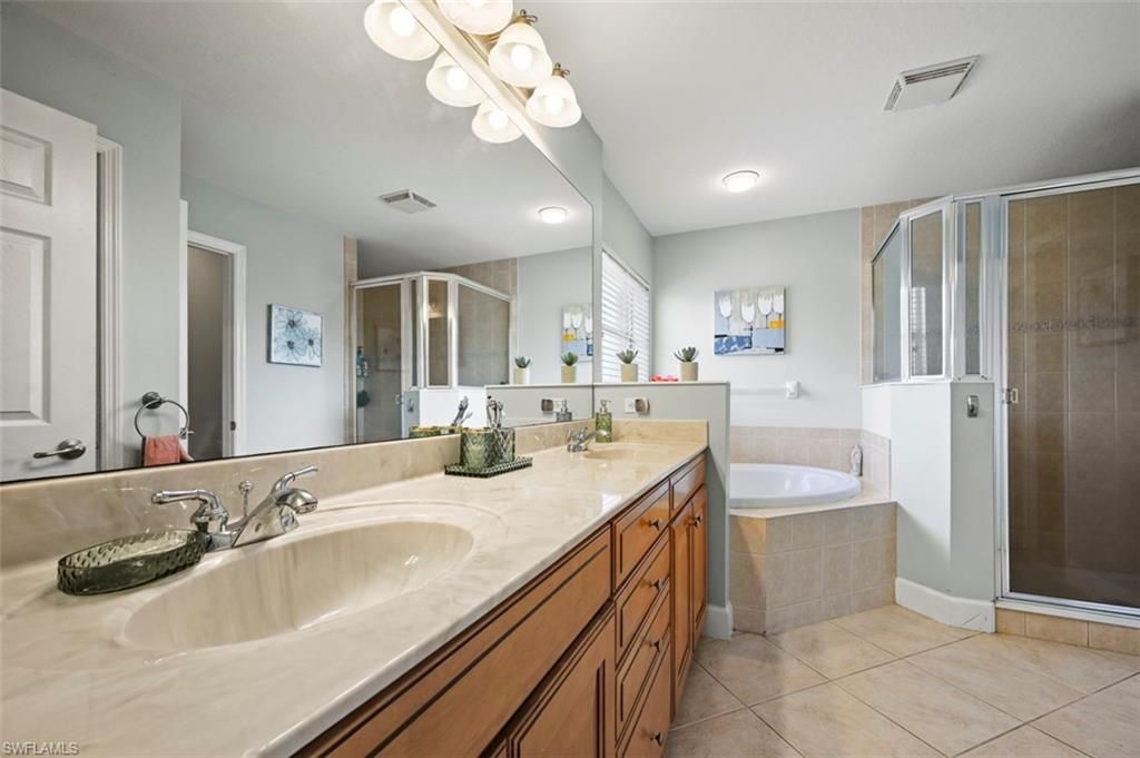 13830 Farnese Dr, Estero, FL 33928 Photo