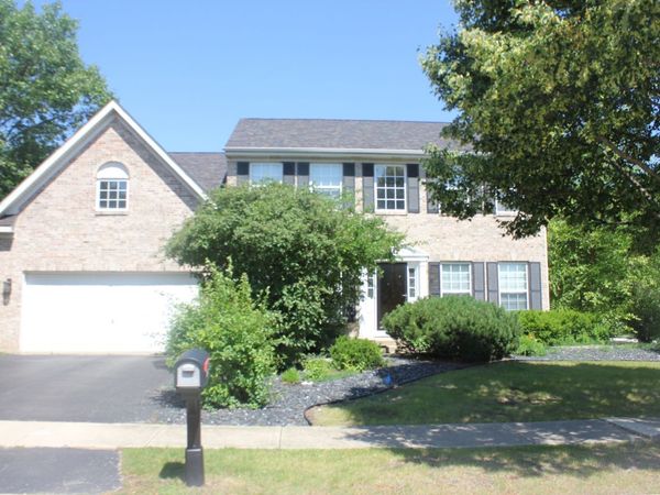 700 N Sparkle Court, Oswego, IL 60543