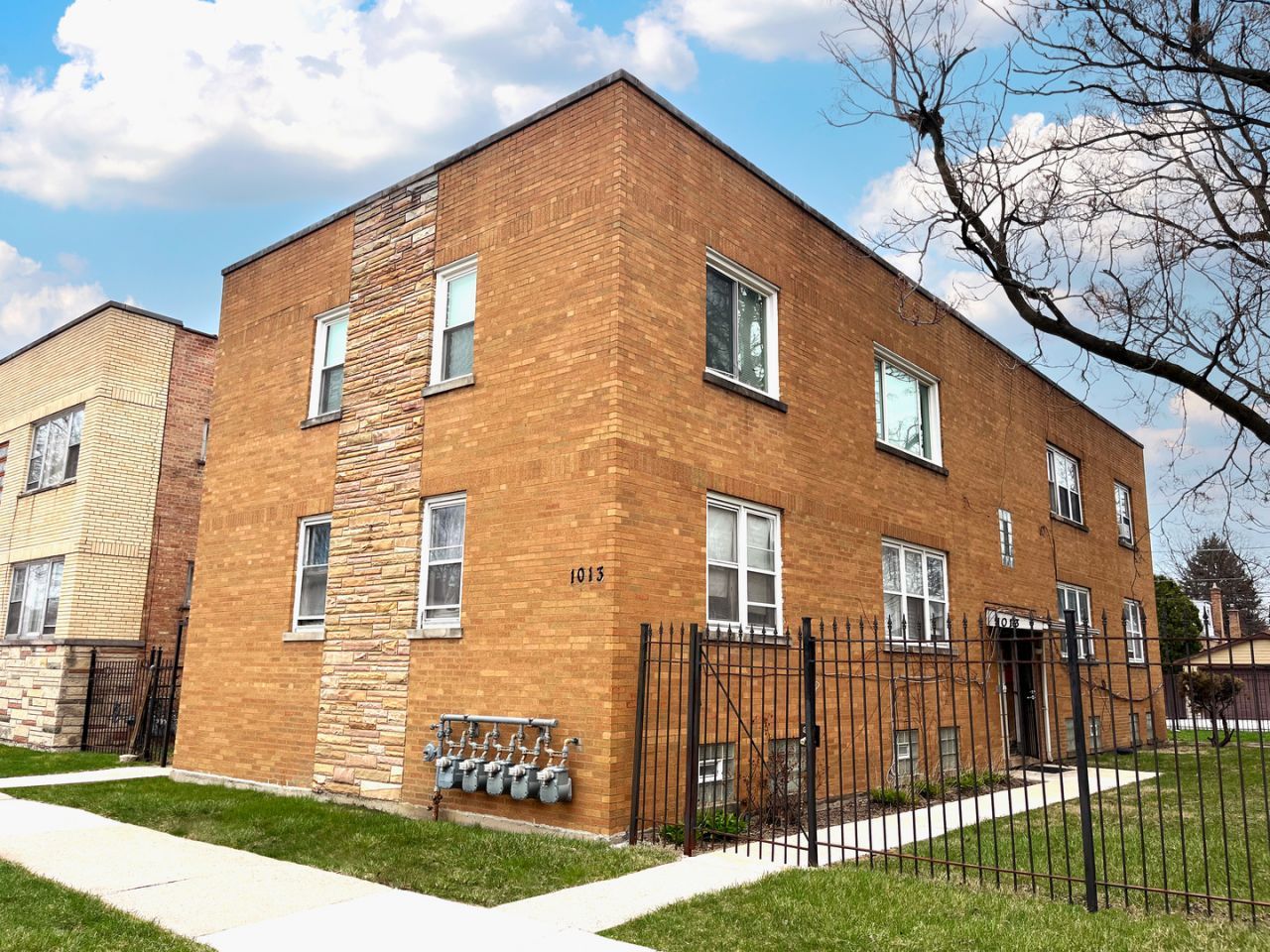 1013 Bellwood Avenue, Bellwood, IL 60104