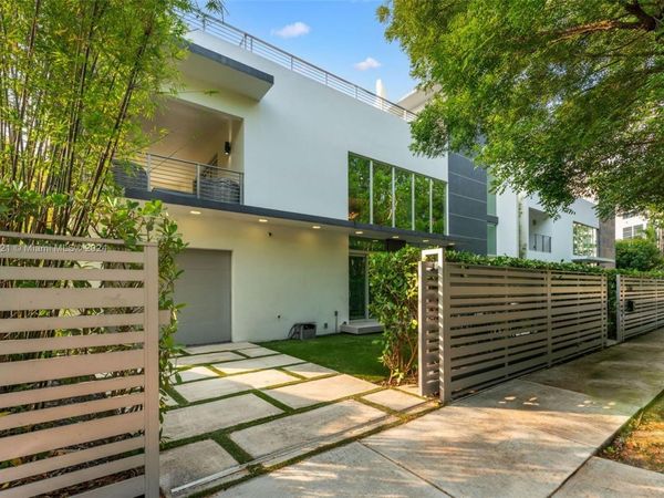 1510 SW 4th Ave, Miami, FL 33129