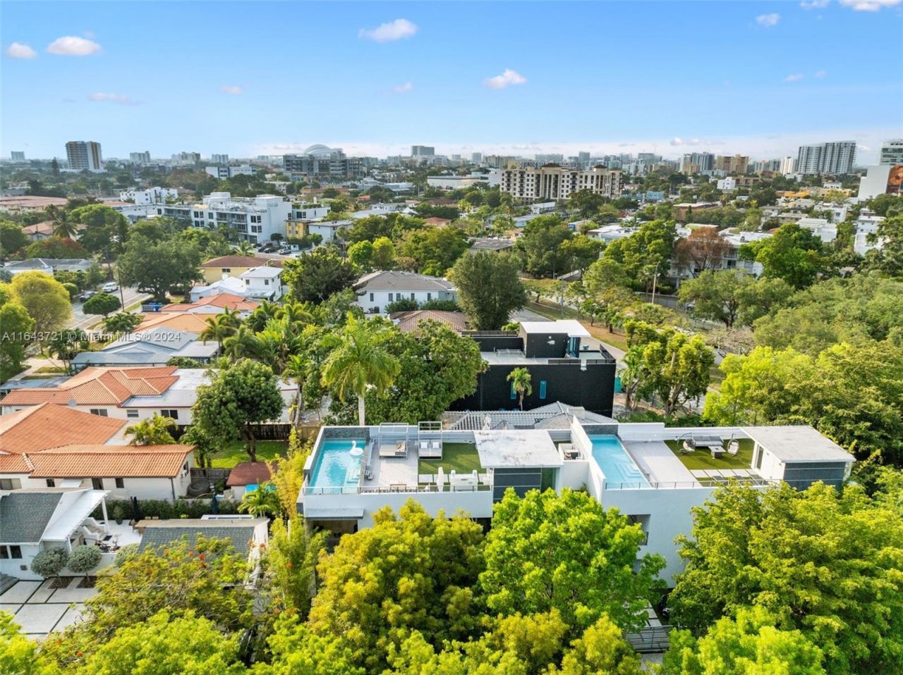 1510 SW 4th Ave, Miami, FL 33129 Photo