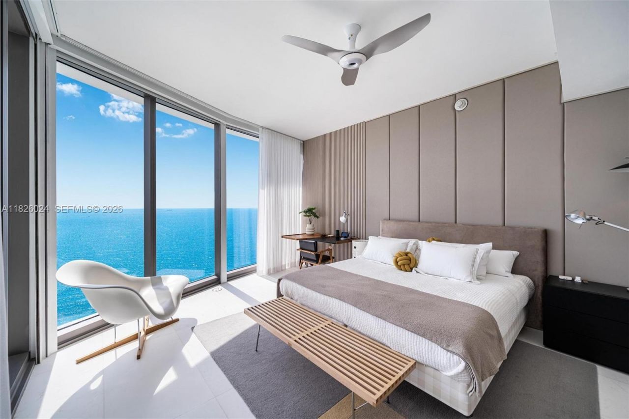 15701 Collins Ave, Unit 3001, Sunny Isles Beach, FL 33160 Photo