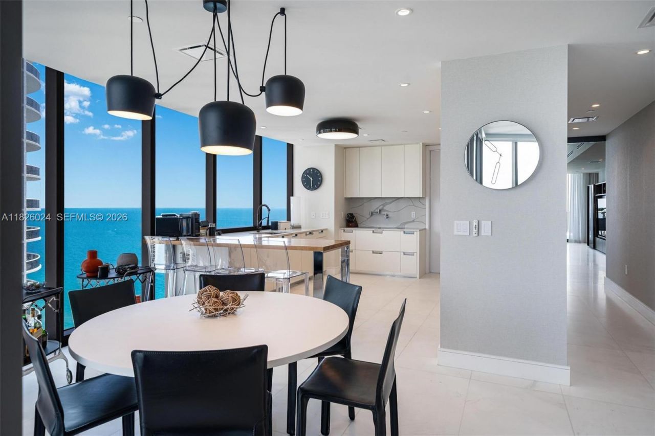 15701 Collins Ave, Unit 3001, Sunny Isles Beach, FL 33160 Photo