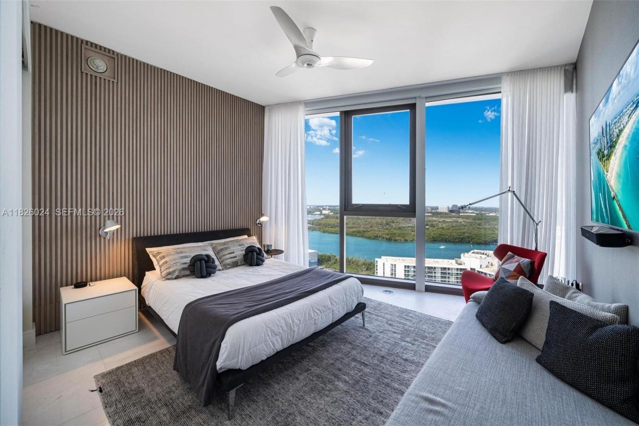 15701 Collins Ave, Unit 3001, Sunny Isles Beach, FL 33160 Photo