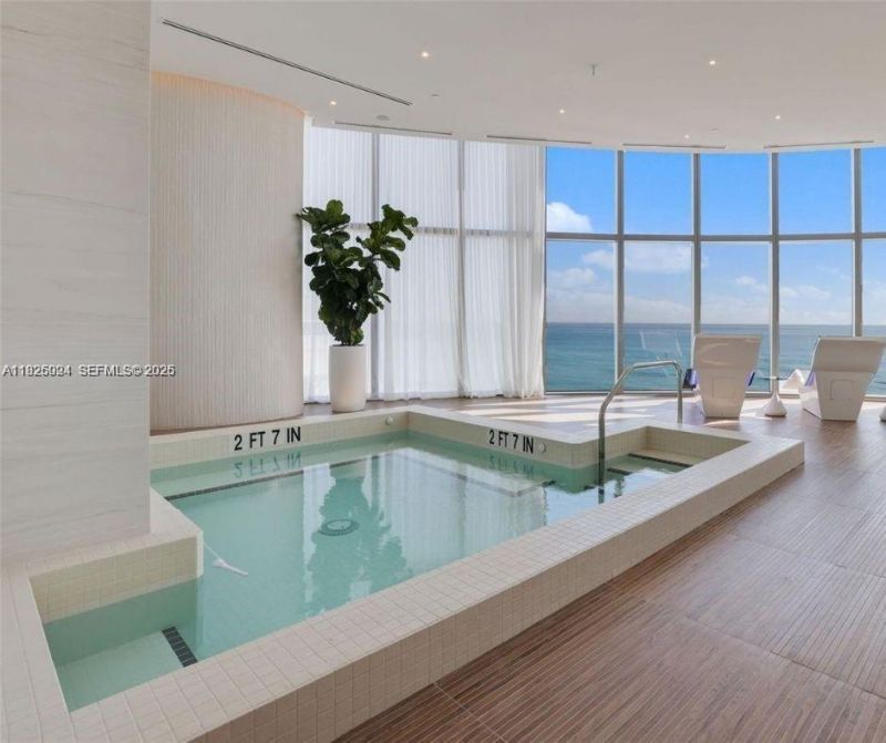 15701 Collins Ave, Unit 3001, Sunny Isles Beach, FL 33160 Photo