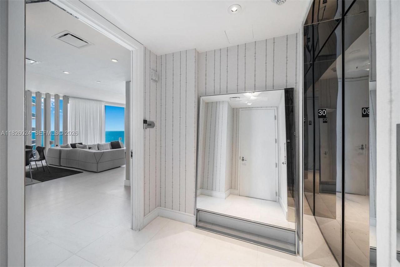 15701 Collins Ave, Unit 3001, Sunny Isles Beach, FL 33160 Photo