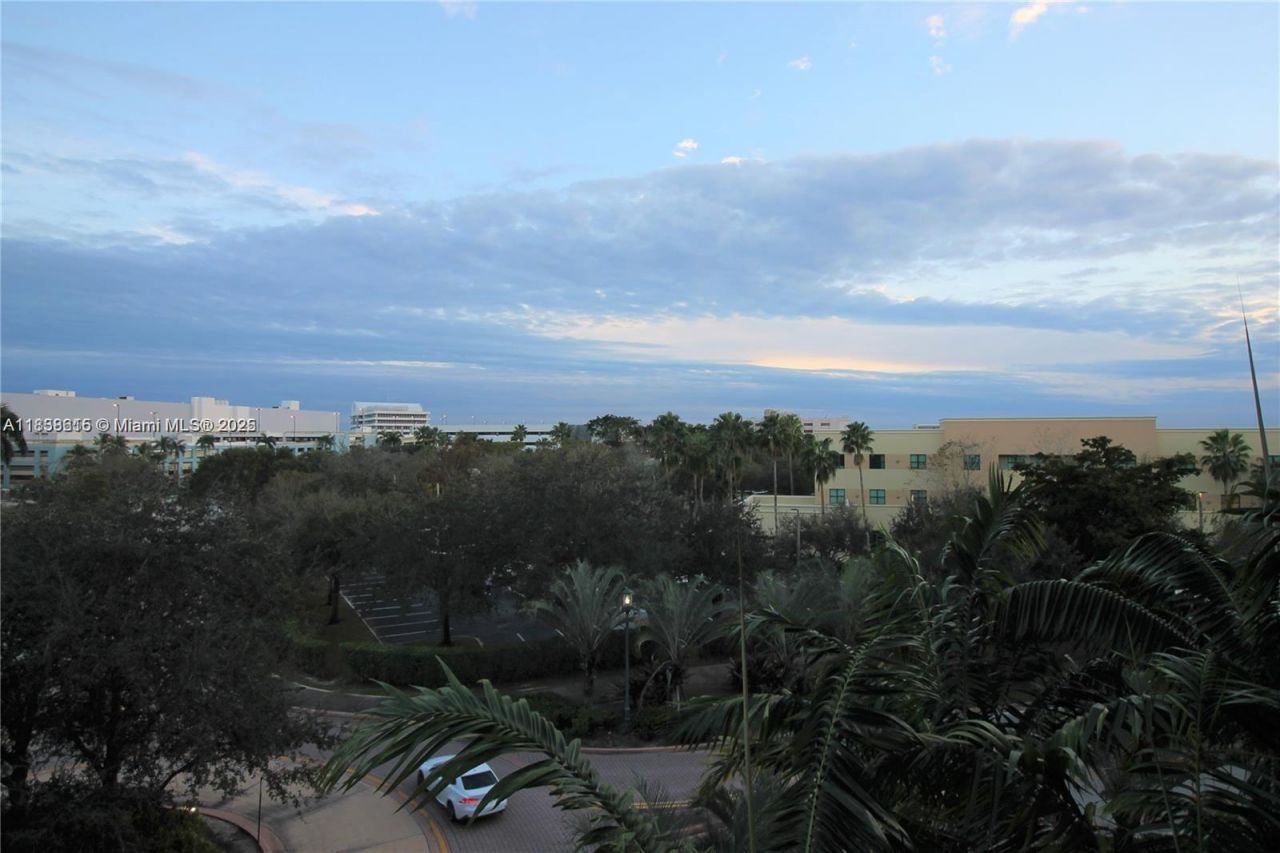 510 NW 84th Ave, Unit 417, Plantation, FL 33324 Photo