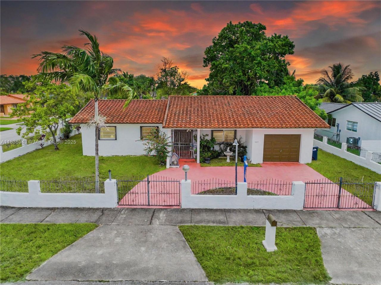 3005 SW 108th Ct, Miami, FL 33165 Photo