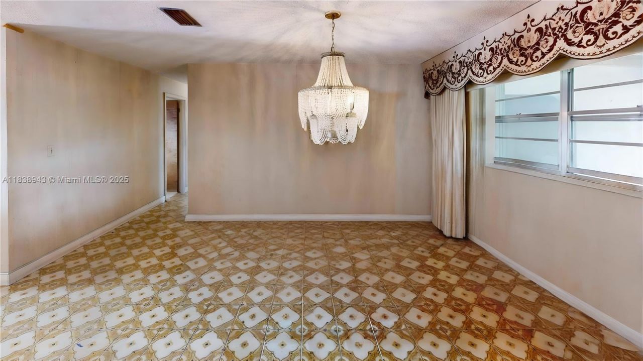 3005 SW 108th Ct, Miami, FL 33165 Photo