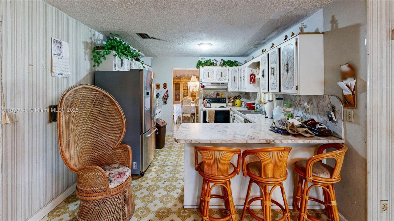 3005 SW 108th Ct, Miami, FL 33165 Photo