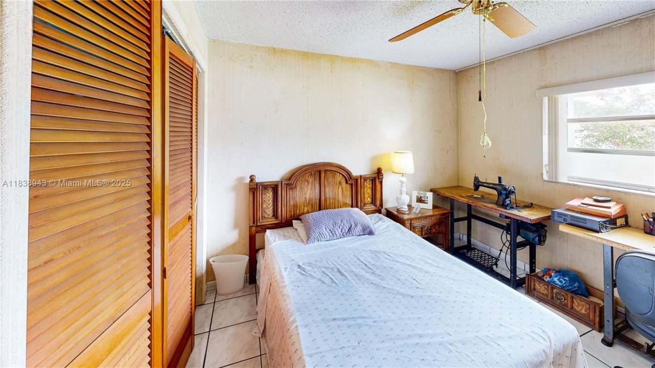 3005 SW 108th Ct, Miami, FL 33165 Photo