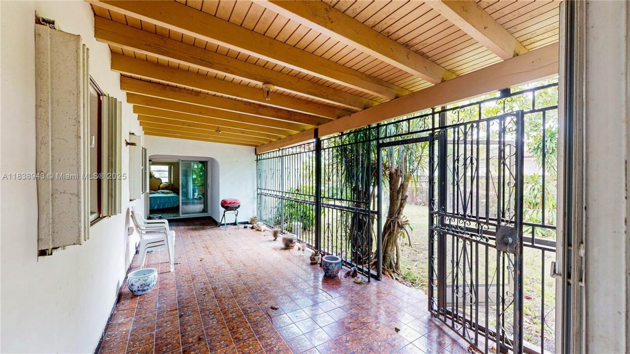 3005 SW 108th Ct, Miami, FL 33165 Photo