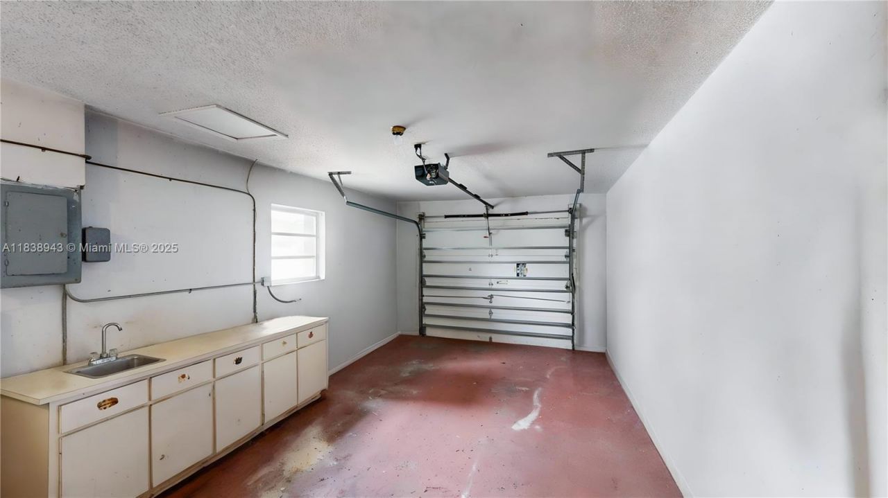 3005 SW 108th Ct, Miami, FL 33165 Photo