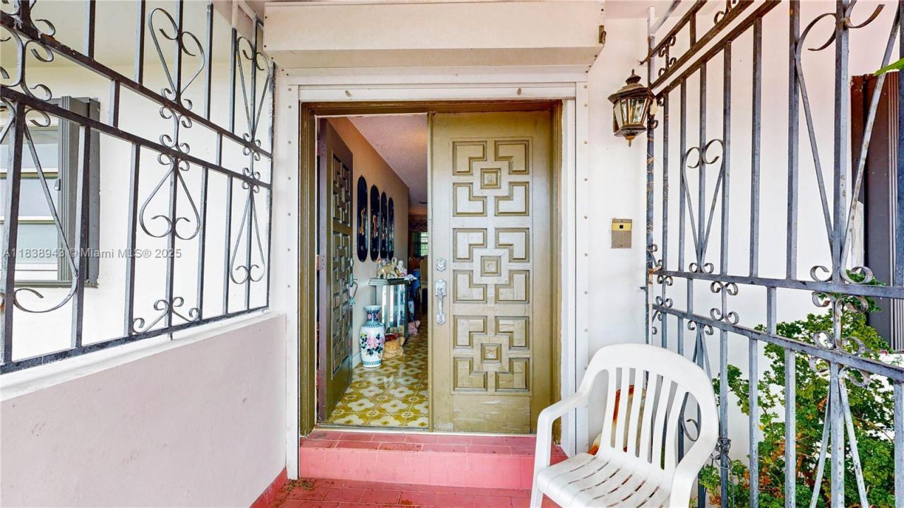 3005 SW 108th Ct, Miami, FL 33165 Photo