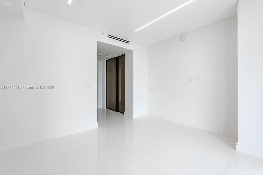 300 Sunny Isles Blvd, Unit 4-1808, Sunny Isles Beach, FL 33160 Photo