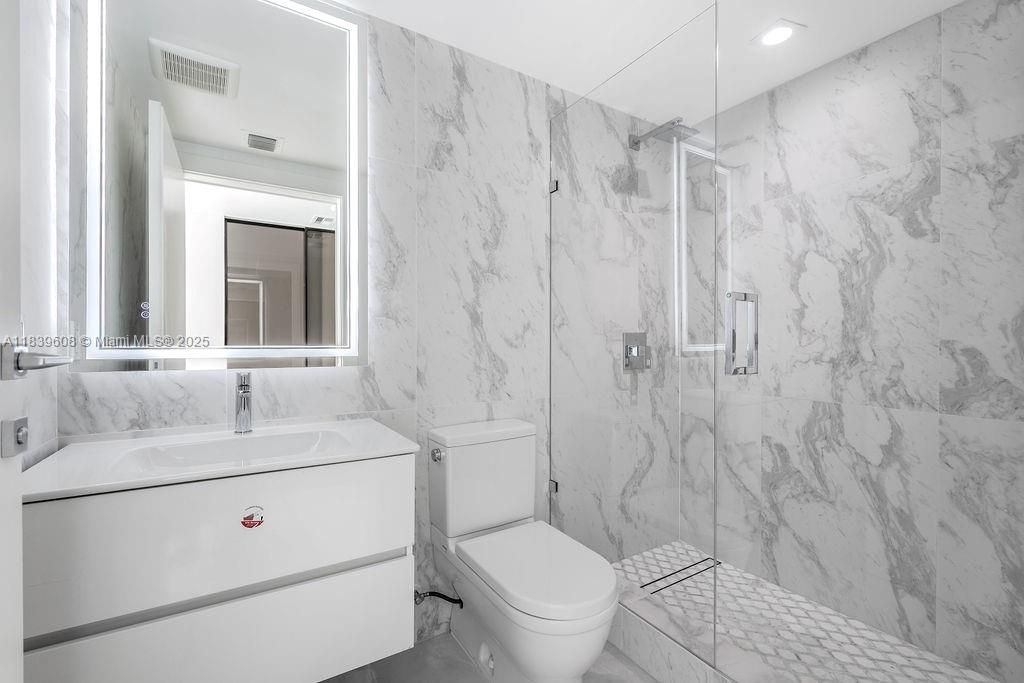 300 Sunny Isles Blvd, Unit 4-1808, Sunny Isles Beach, FL 33160 Photo